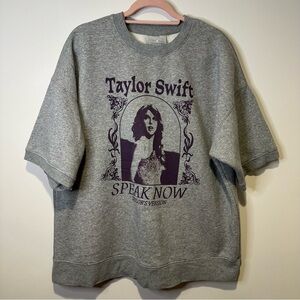 taylor swift speak now short sleeve sweatshirt size extra large